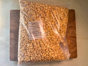 Чипсы из лаваша: Арахис со вкусом сыра с чесноком