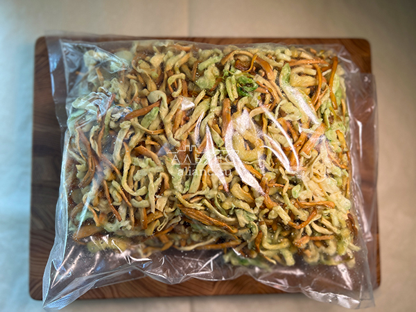 Нитка ЖАРЕНАЯ "Васаби" Oktobersnack 1 кг (сырный продукт) в Истре