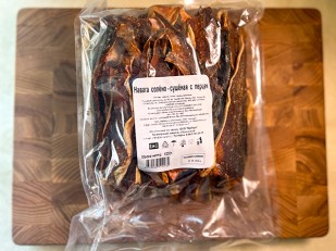 Гренки черные со вкусом сметаны и лука: Навага солено-сушеная с перцем (МИЛАРА)