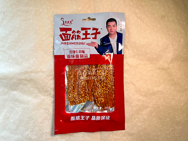 Мучные полоски КРАСНЫЕ со вкусом пряной говядины 76 гр в Истре