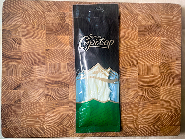 Сыр 60 гр ГОРНЫЙ СЫРОВАР (Нити) в Истре