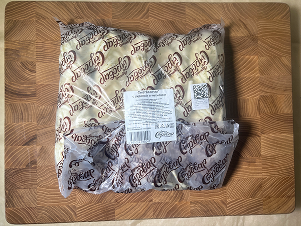 Сыр 1 кг ГОРНЫЙ СЫРОВАР (Косичка с укропом и чесноком) в Истре