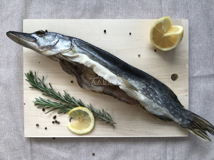 Вяленая рыба: Щука вяленая